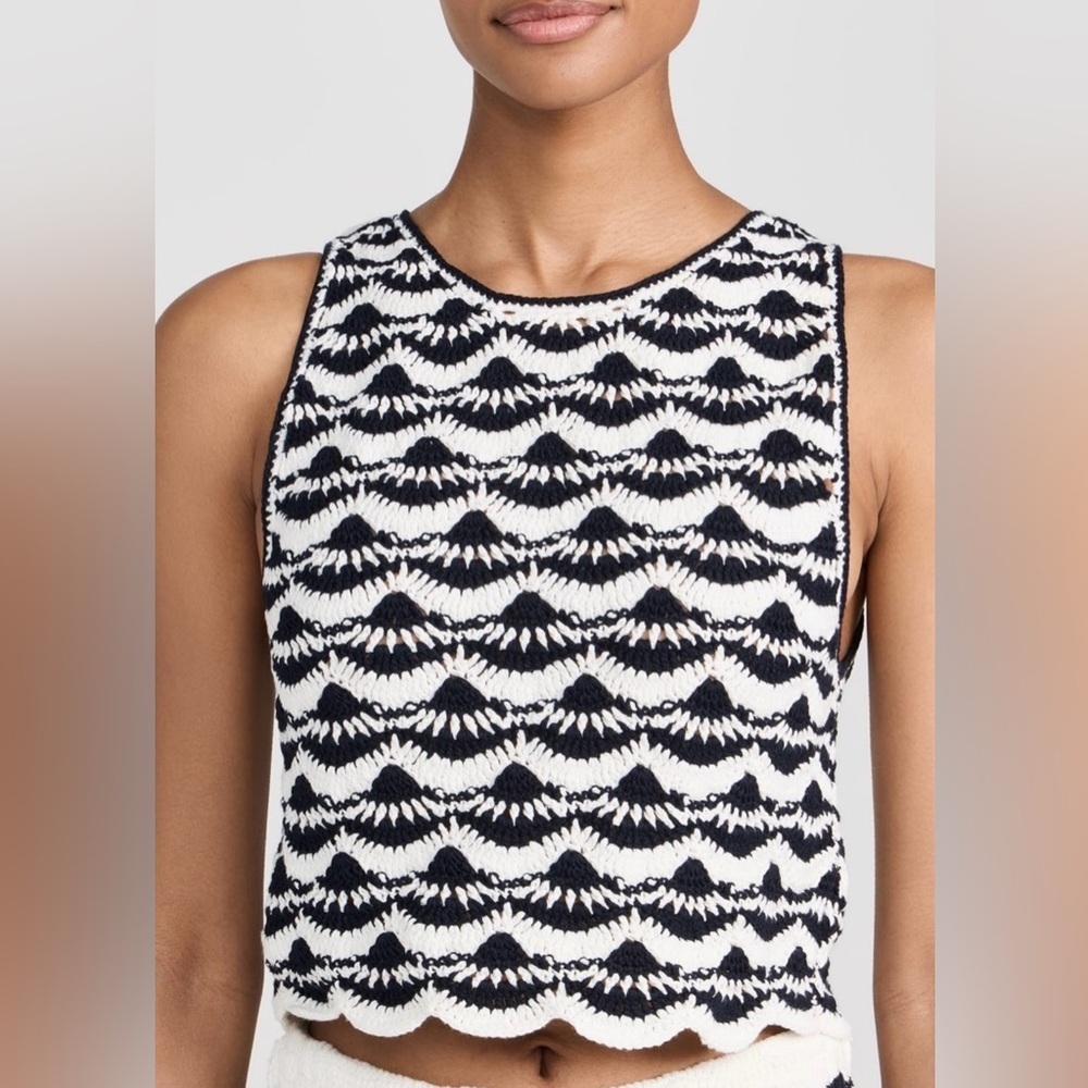 The Upside Black White Crochet Scallop Crop Tank Top Boho Festival Size 6